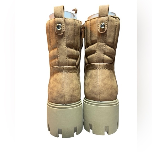 GBG by Guess Arisa Lug Sole Combat Boots 10M - Picture 2 of 9